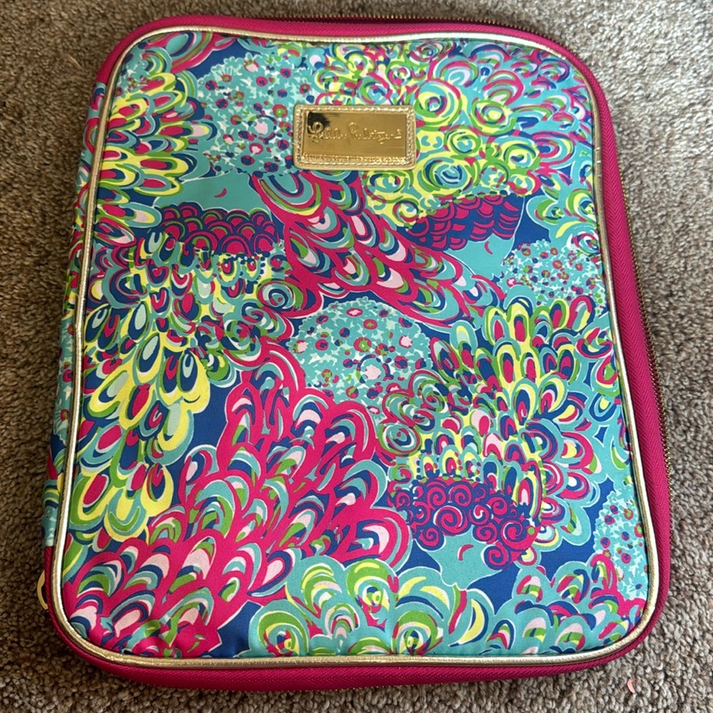 Lilly Pulitzer padfolio
